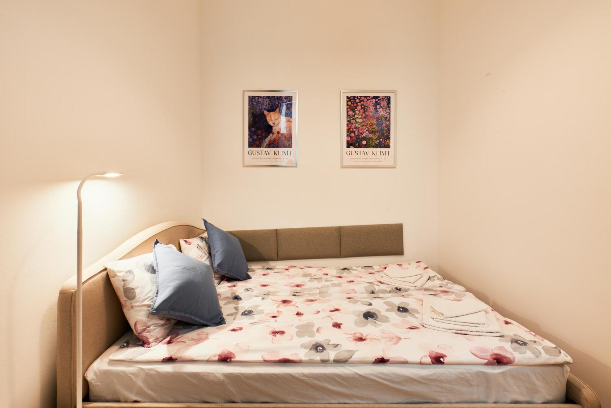 Malixa - Apartment In The Heart Of Vienna Next To Metro Luaran gambar