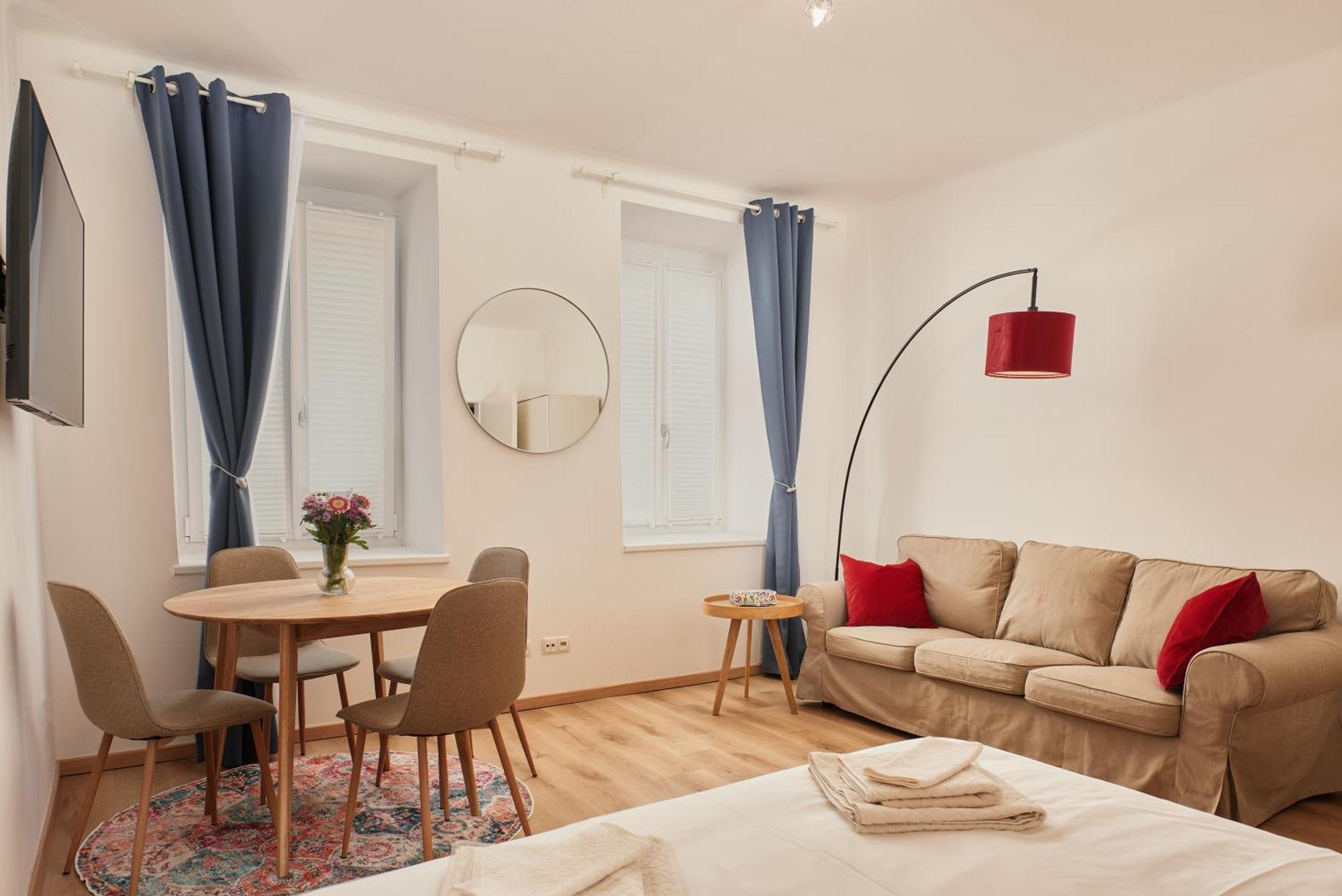 Malixa - Apartment In The Heart Of Vienna Next To Metro Luaran gambar